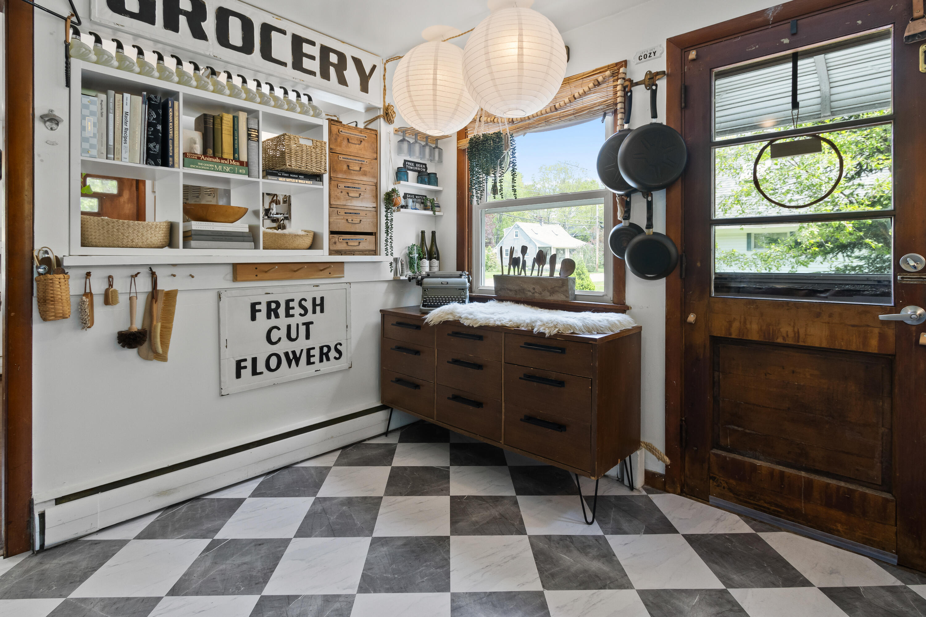 37 Thompson Street Brunswick ME 04011