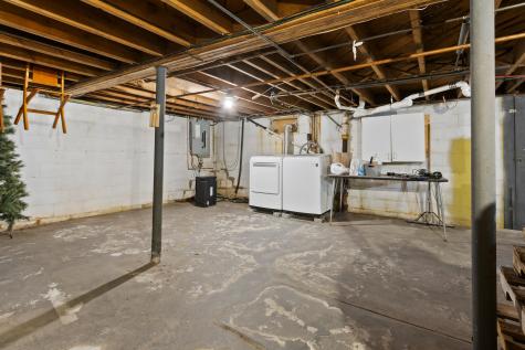 37 Thompson Street Brunswick ME 04011