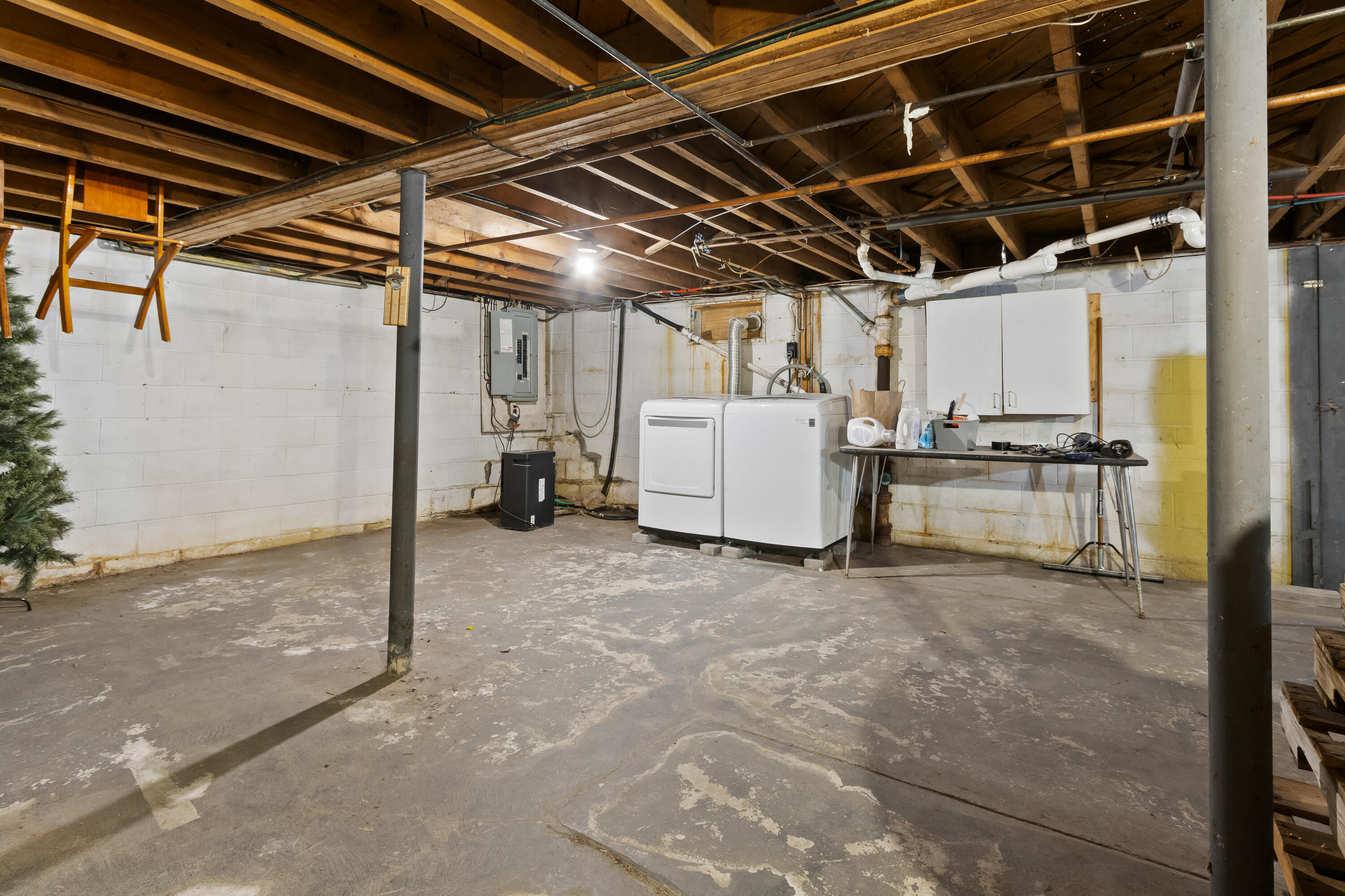 37 Thompson Street Brunswick ME 04011