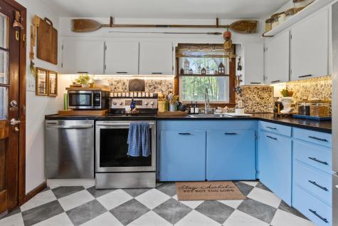37 Thompson Street Brunswick ME 04011