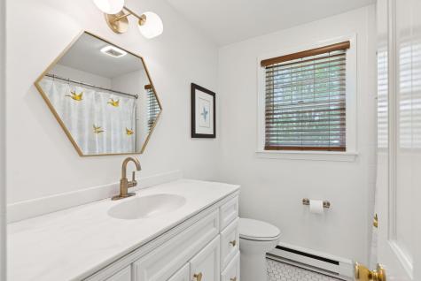 6 Beechwood Lane Falmouth ME 04105