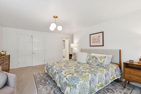 6 Beechwood Lane Falmouth ME 04105