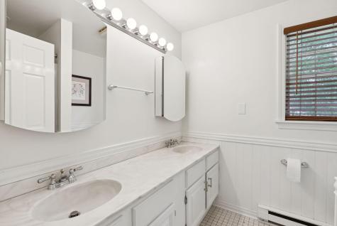 6 Beechwood Lane Falmouth ME 04105
