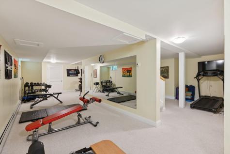 6 Beechwood Lane Falmouth ME 04105
