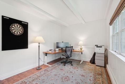 6 Beechwood Lane Falmouth ME 04105