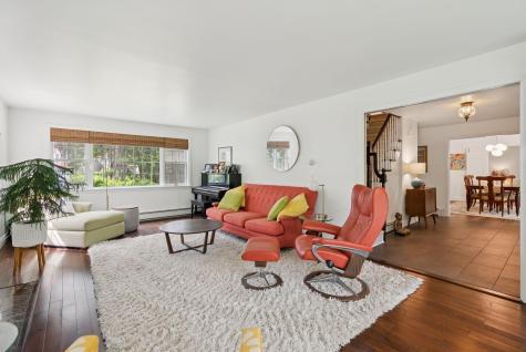 6 Beechwood Lane Falmouth ME 04105