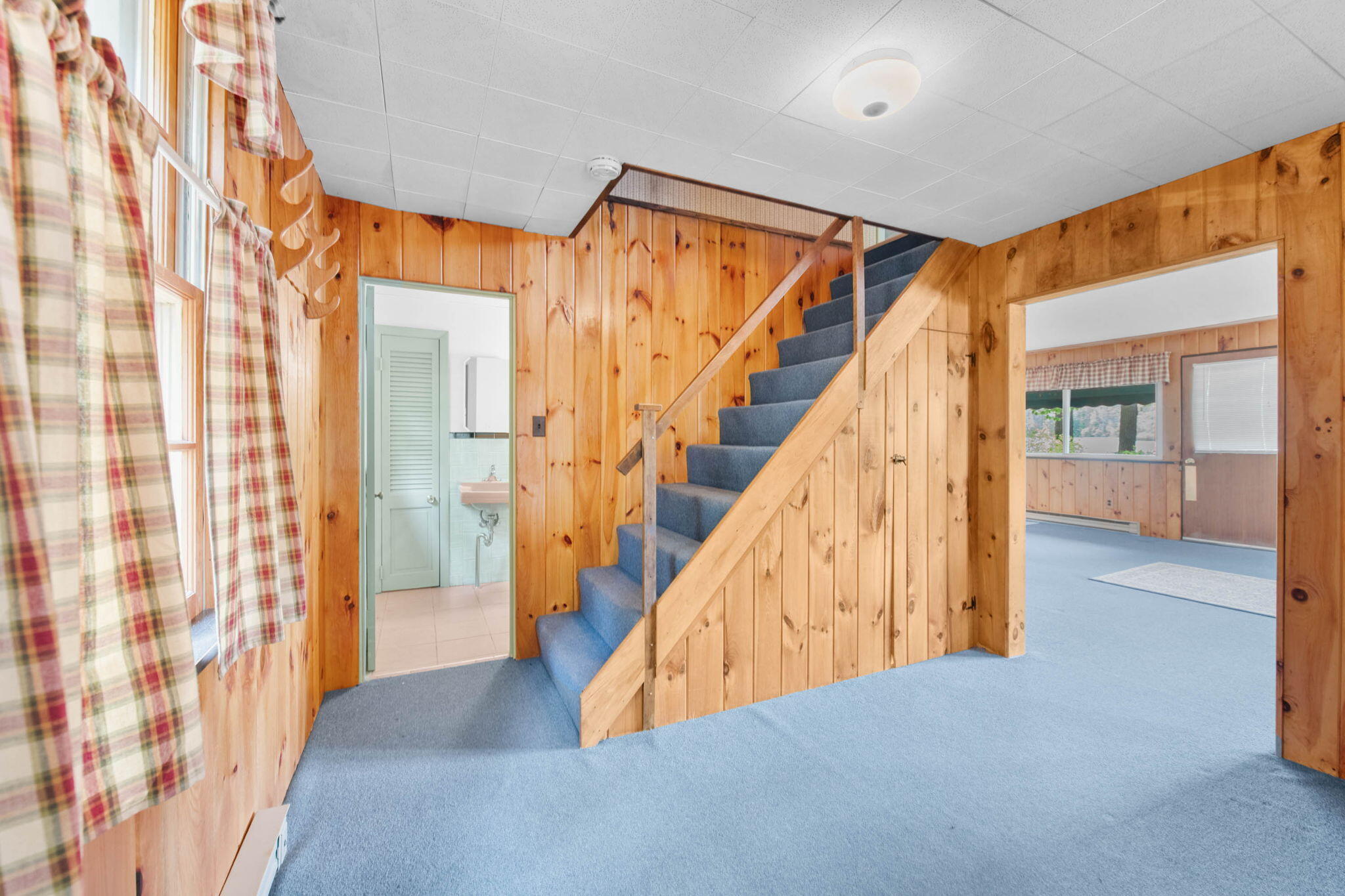 158 Pine Point Road Oxford ME 04270