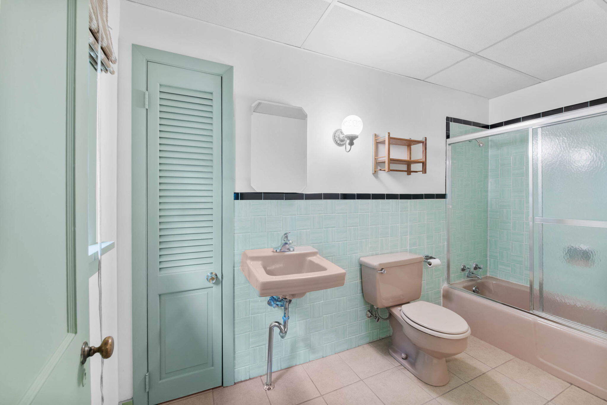 158 Pine Point Road Oxford ME 04270