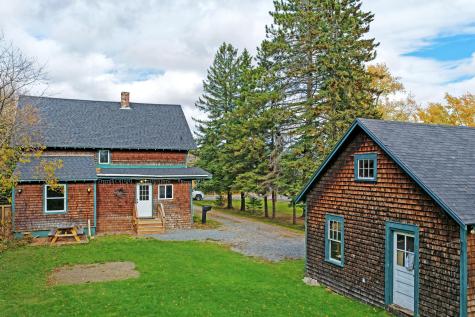 21 Washington Street Caribou ME 04736