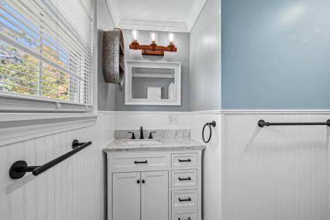 8 High Ridge Drive Augusta ME 04330