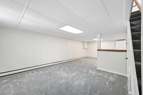 8 High Ridge Drive Augusta ME 04330