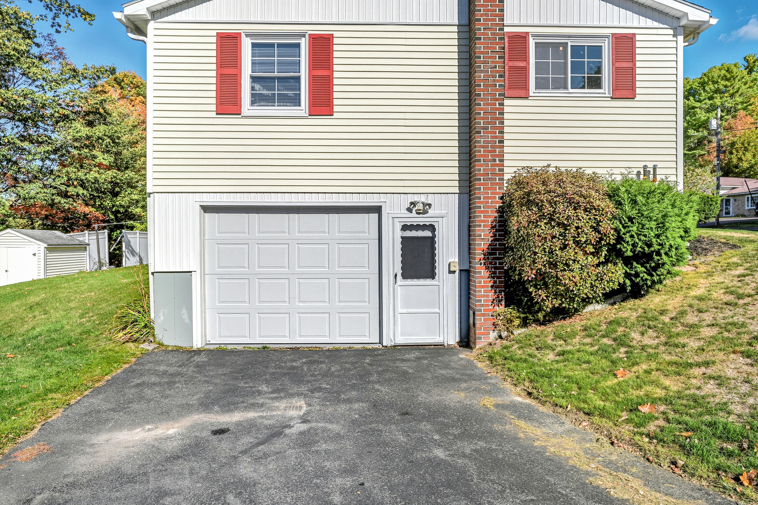 8 High Ridge Drive Augusta ME 04330