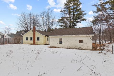 1042 Pequawket Trail Standish ME 04085