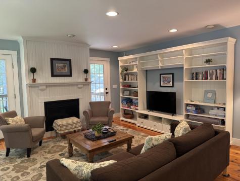 27 Crescent Drive Waterboro ME 04061