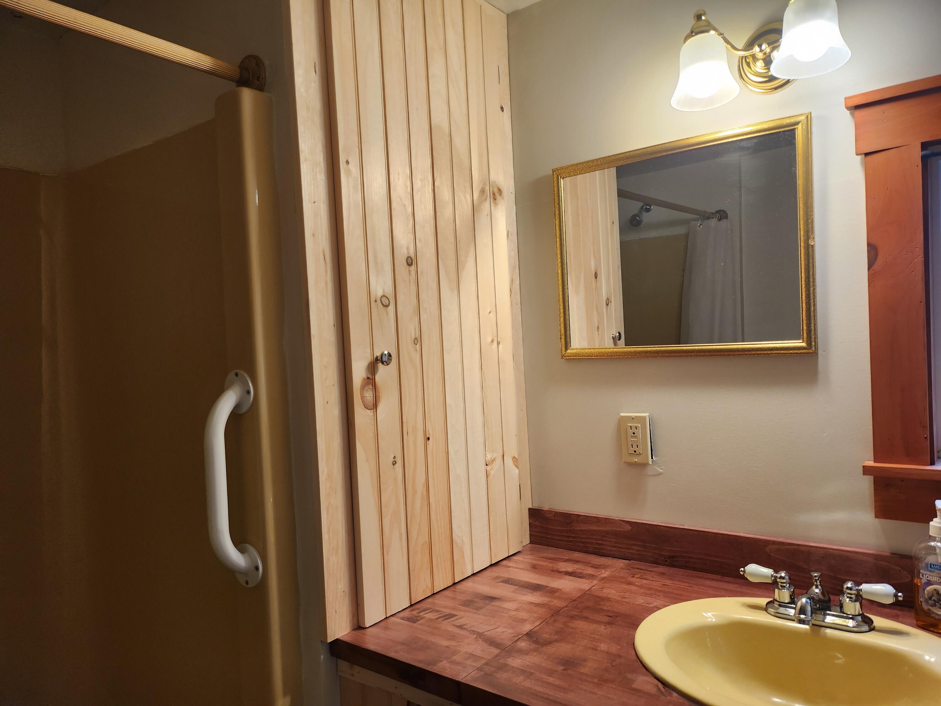 462 Troy Road Detroit ME 04929