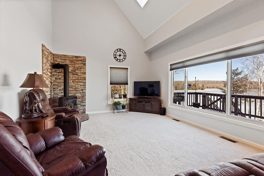 104 Cotta Lane Saint Albans ME 04971