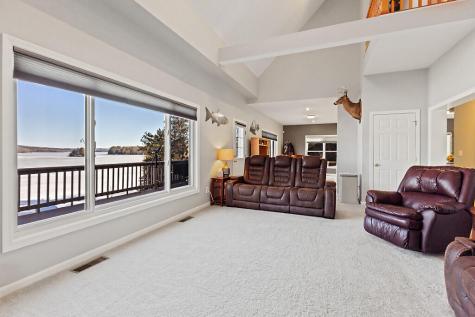 104 Cotta Lane Saint Albans ME 04971