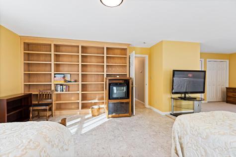 104 Cotta Lane Saint Albans ME 04971