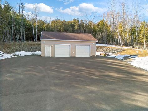 104 Cotta Lane Saint Albans ME 04971