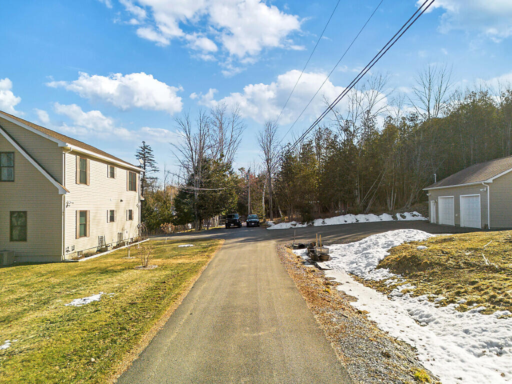 104 Cotta Lane Saint Albans ME 04971
