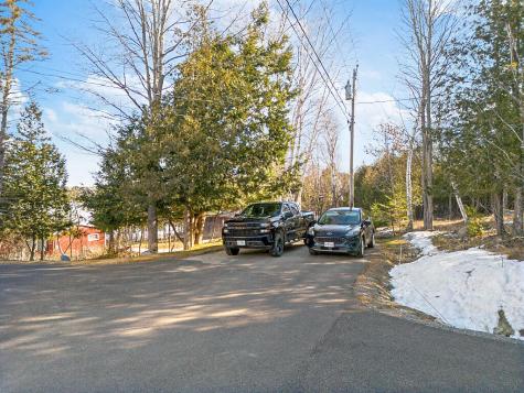 104 Cotta Lane Saint Albans ME 04971