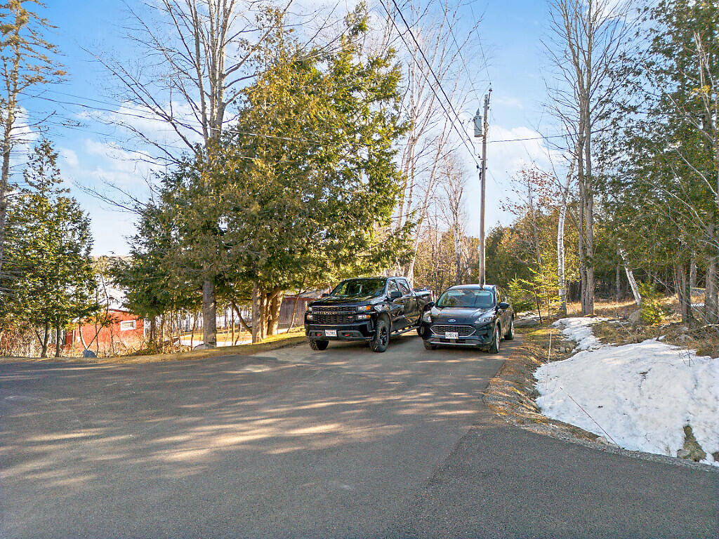 104 Cotta Lane Saint Albans ME 04971