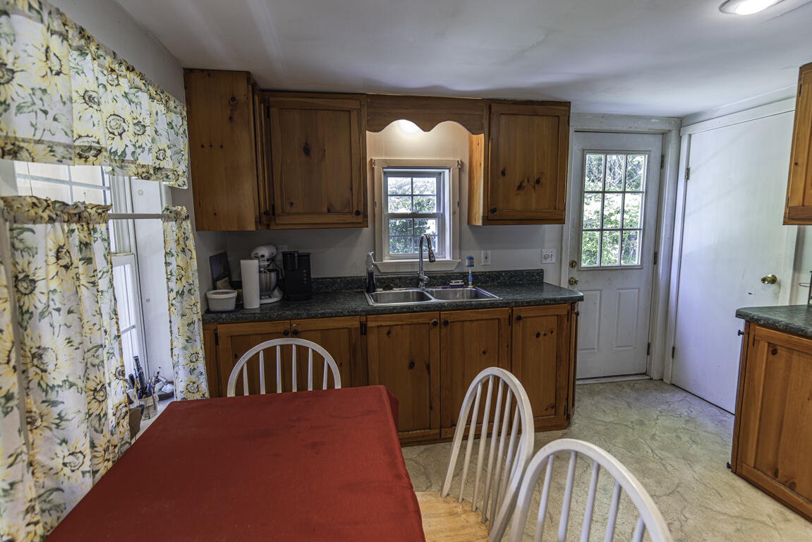 450 Station Road Bradford ME 04410