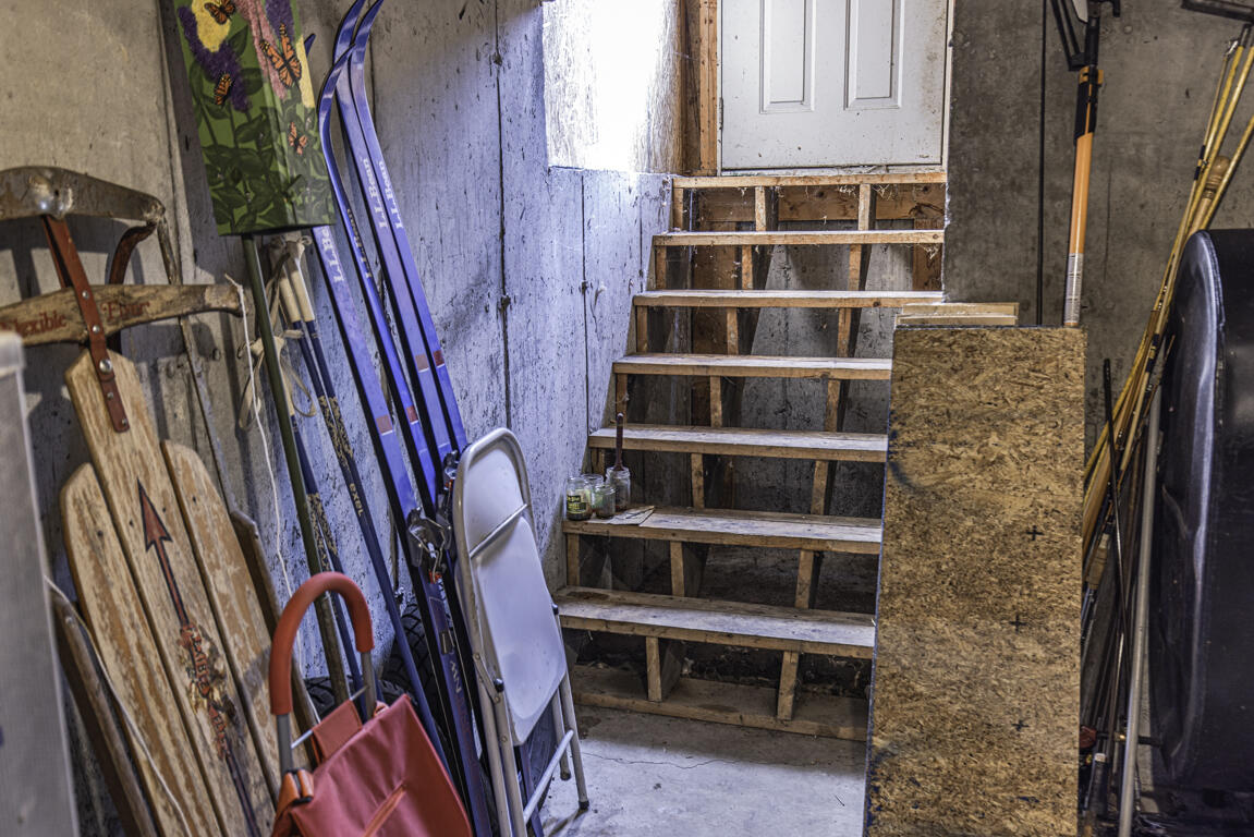 450 Station Road Bradford ME 04410