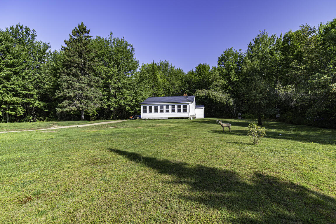 450 Station Road Bradford ME 04410