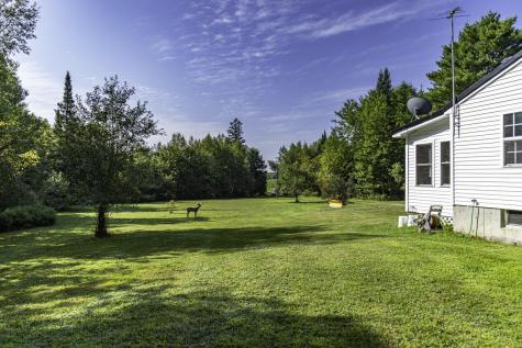 450 Station Road Bradford ME 04410