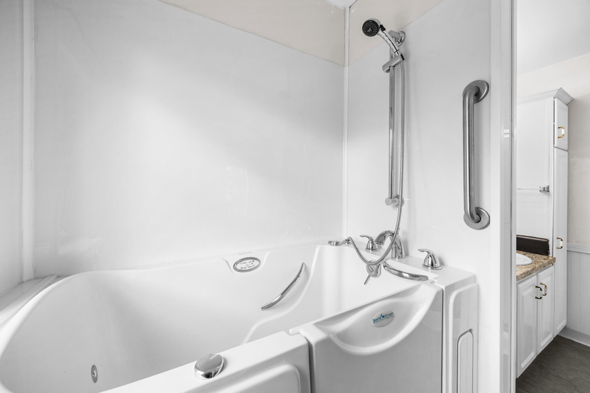 202 Pearl Street Bangor ME 04401