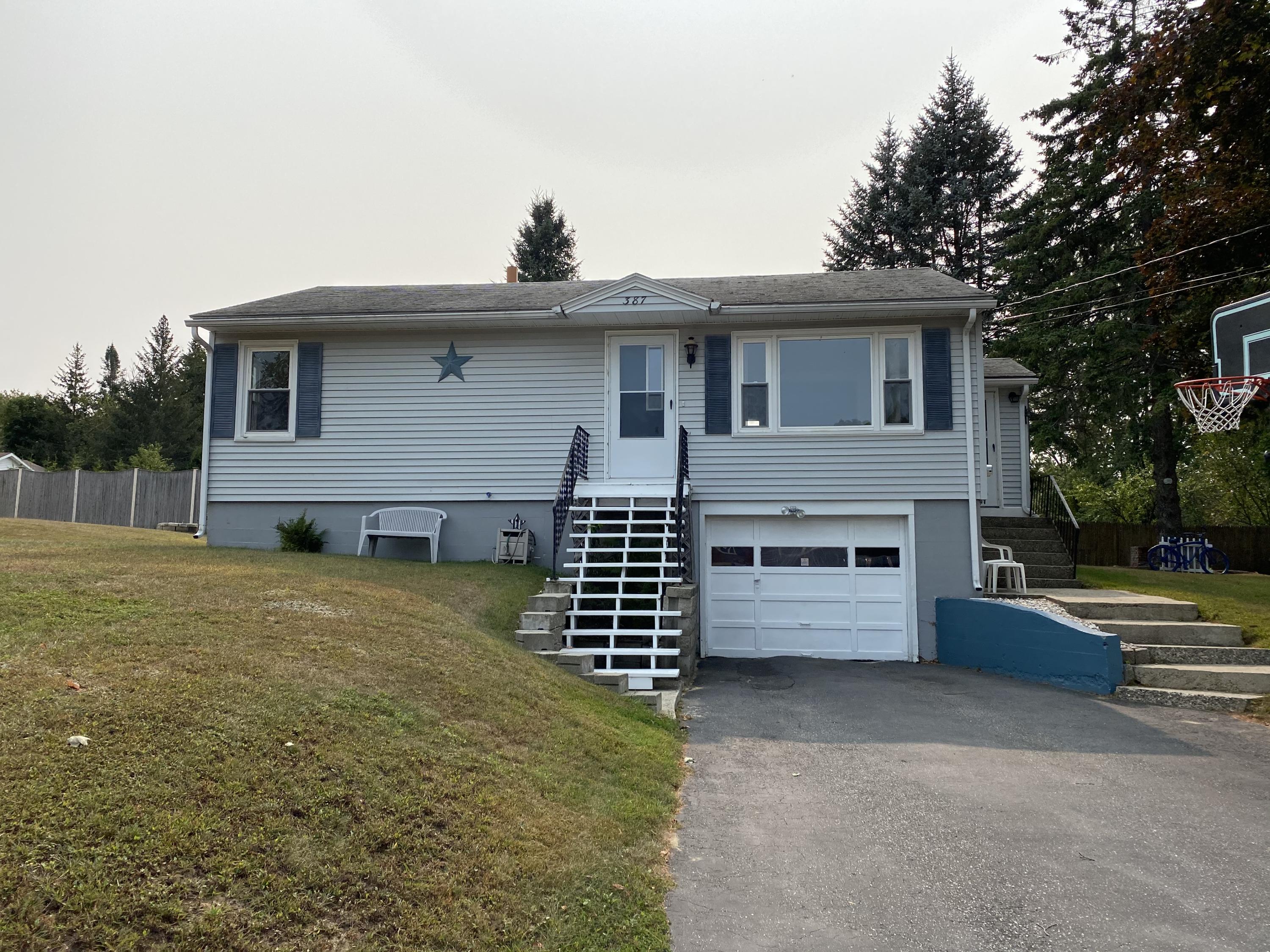 387 Central Avenue Lewiston ME 04240