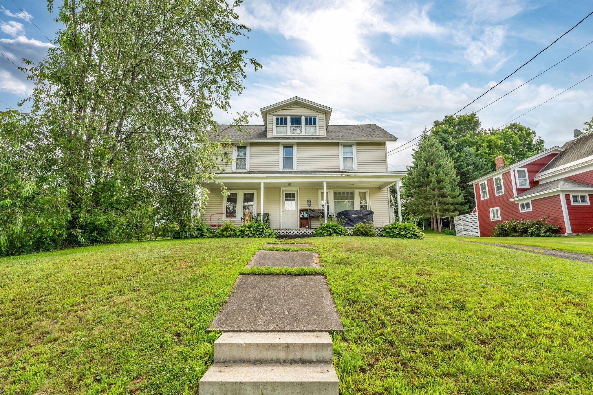 131 Pleasant Street Dexter ME 04930