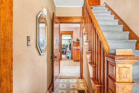 131 Pleasant Street Dexter ME 04930