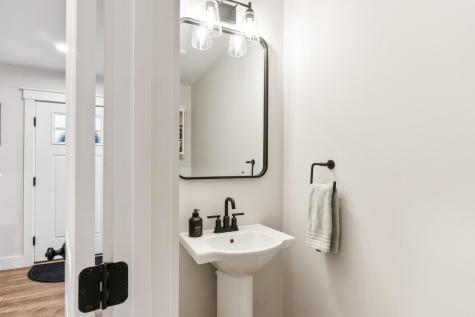 11 Neptune Drive Brunswick ME 04011