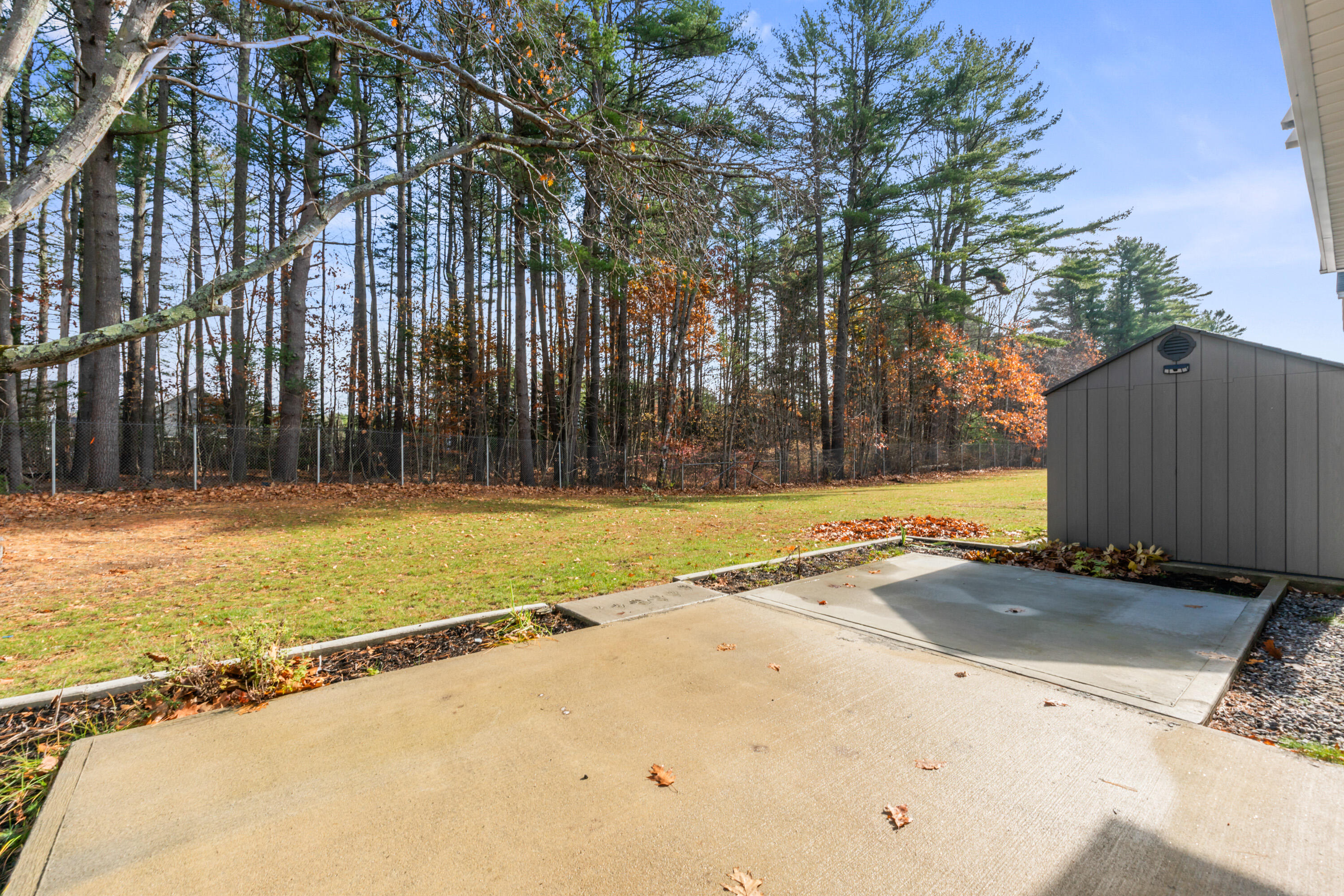 11 Neptune Drive Brunswick ME 04011