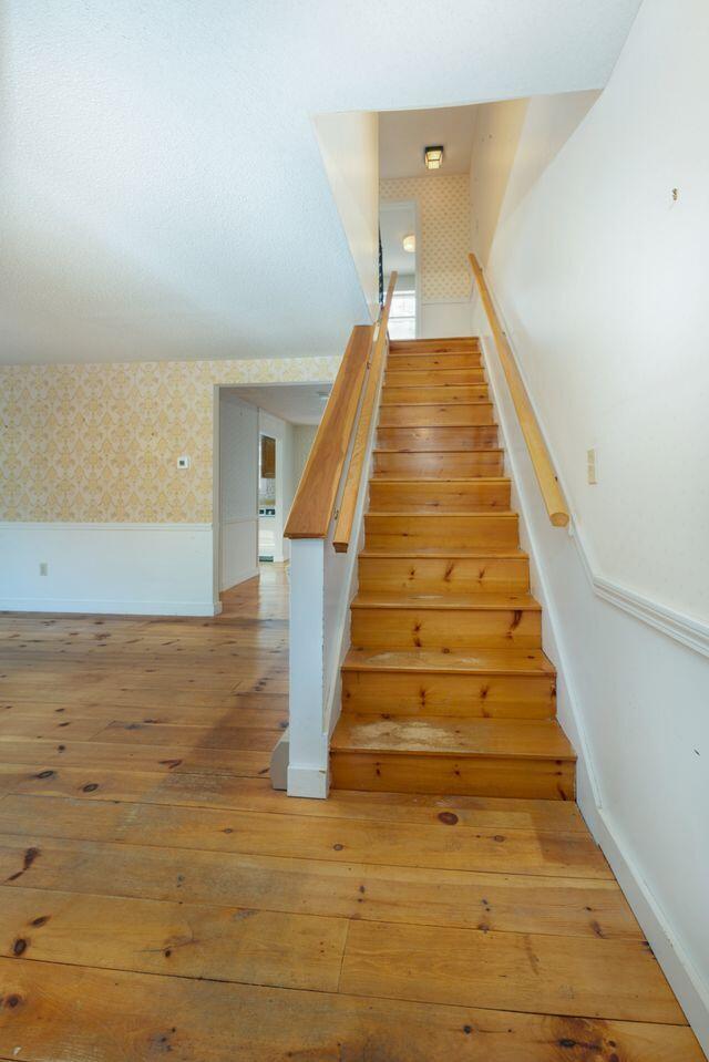 10 Forest Terrace Brunswick ME 04011