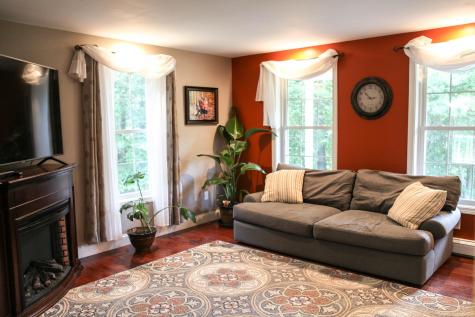 3 John Adams Court Naples ME 04055