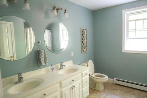 3 John Adams Court Naples ME 04055