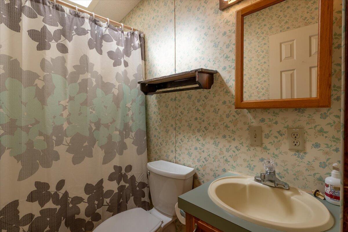 479 New England Road Searsmont ME 04973