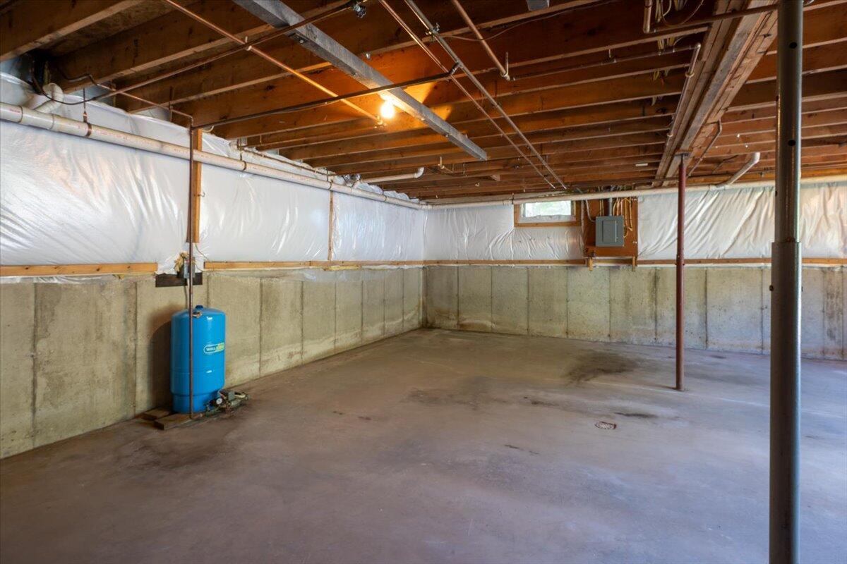 479 New England Road Searsmont ME 04973