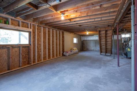 479 New England Road Searsmont ME 04973