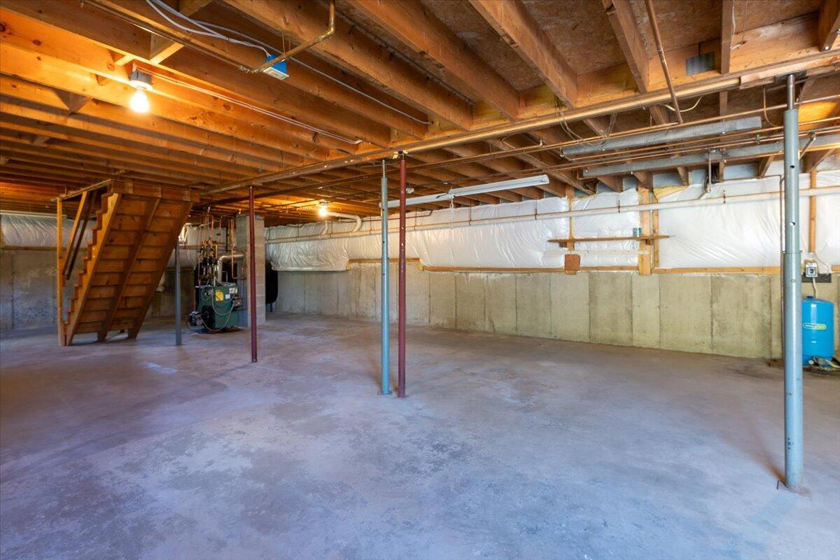 479 New England Road Searsmont ME 04973