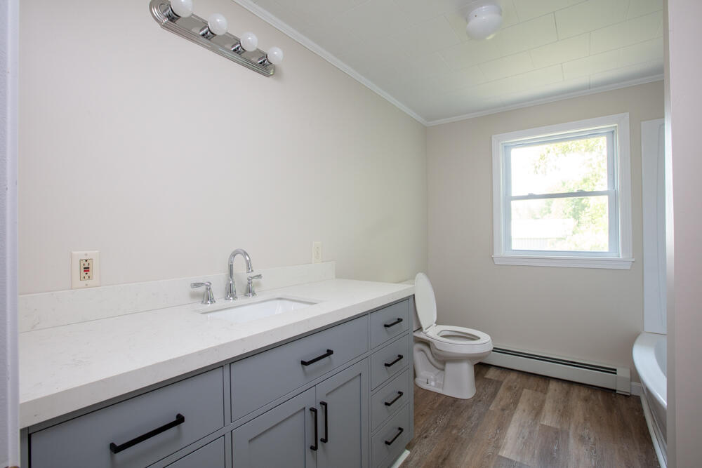 370 Main Street Richmond ME 04357