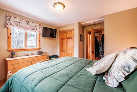 70 Valley View Drive Newry ME 04261