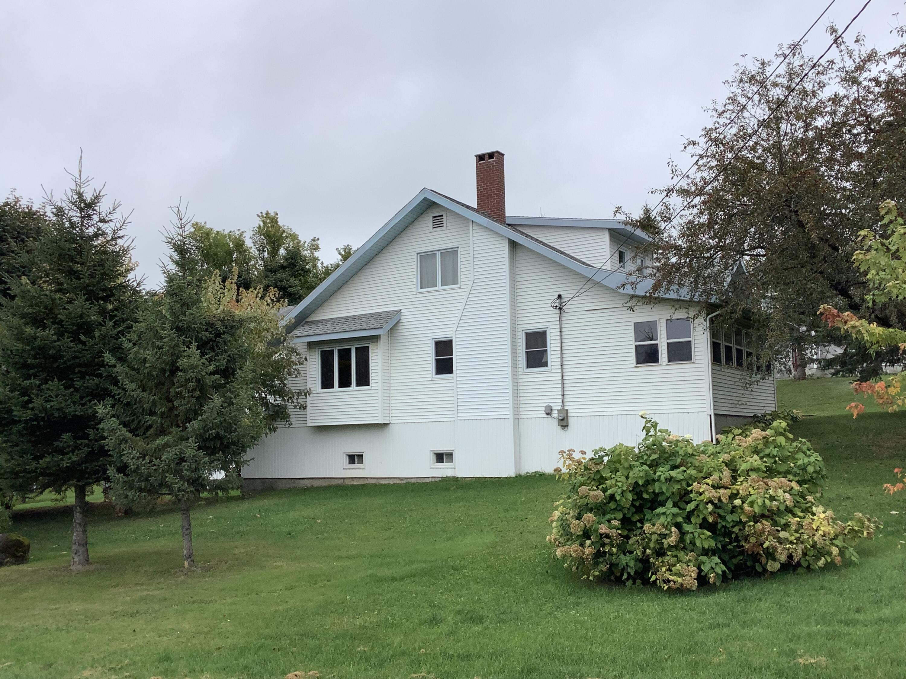 41 Station Street Ashland ME 04732