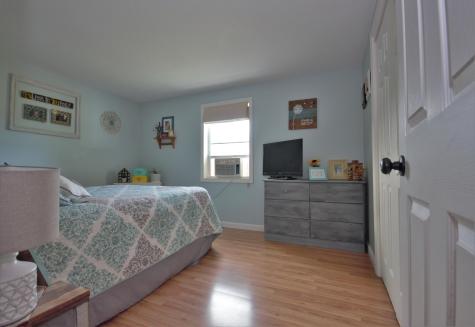 9 Lindsey Way Hampden ME 04444