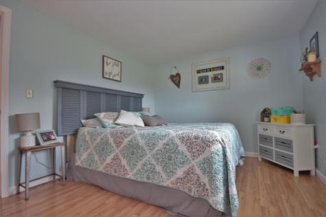 9 Lindsey Way Hampden ME 04444