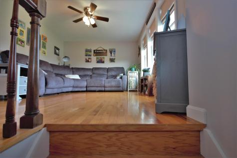 9 Lindsey Way Hampden ME 04444