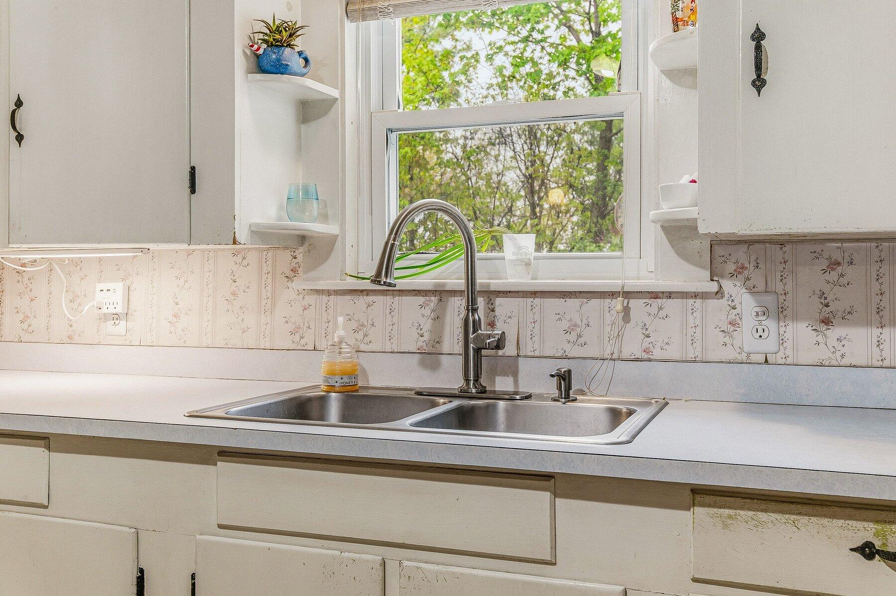 13 Joy Street Sanford ME 04083